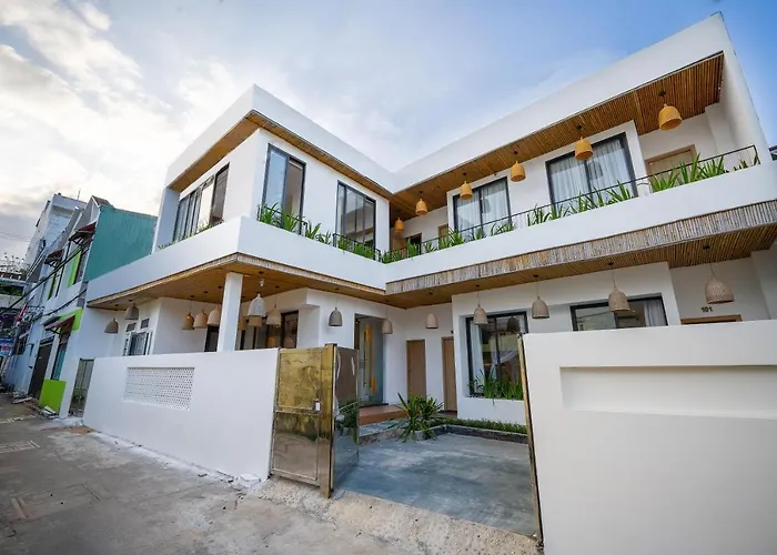 Carol Villa Da Nang Beach 1